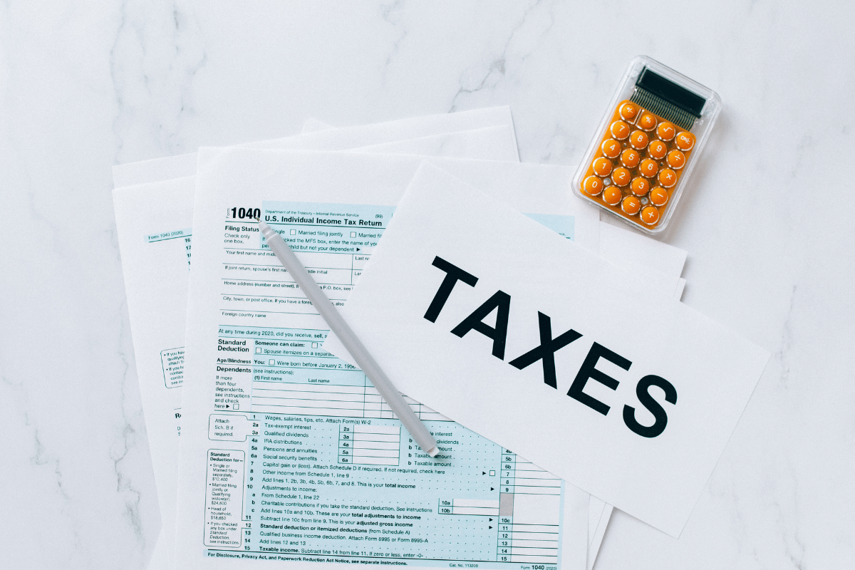 Tax preparation paperwork Canada